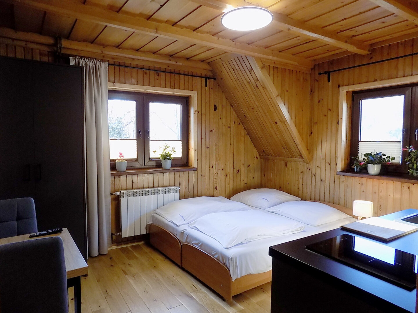 Zakopane Dobre Kwatery pokój nr 4 z aneksem i łazienką Zakopane Dobre Kwatery pokój nr 4 z aneksem i łazienką